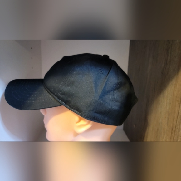 BNWOT Batman Strapback Adjustable Hat - Picture 2 of 6